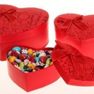 çikolata ve şekerleme kutusu